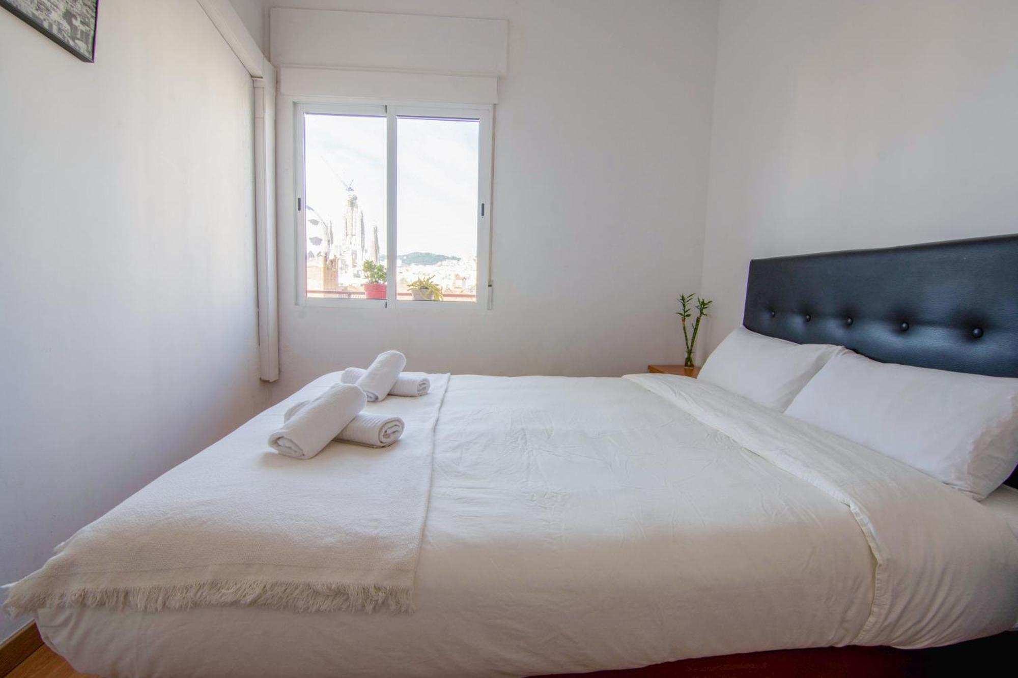 Apartament Sagrada Familia — Photos 3